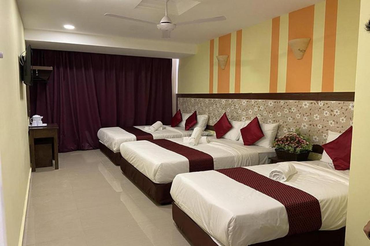 Sun Inns Hotel Meru Raya Chemor Екстер'єр фото