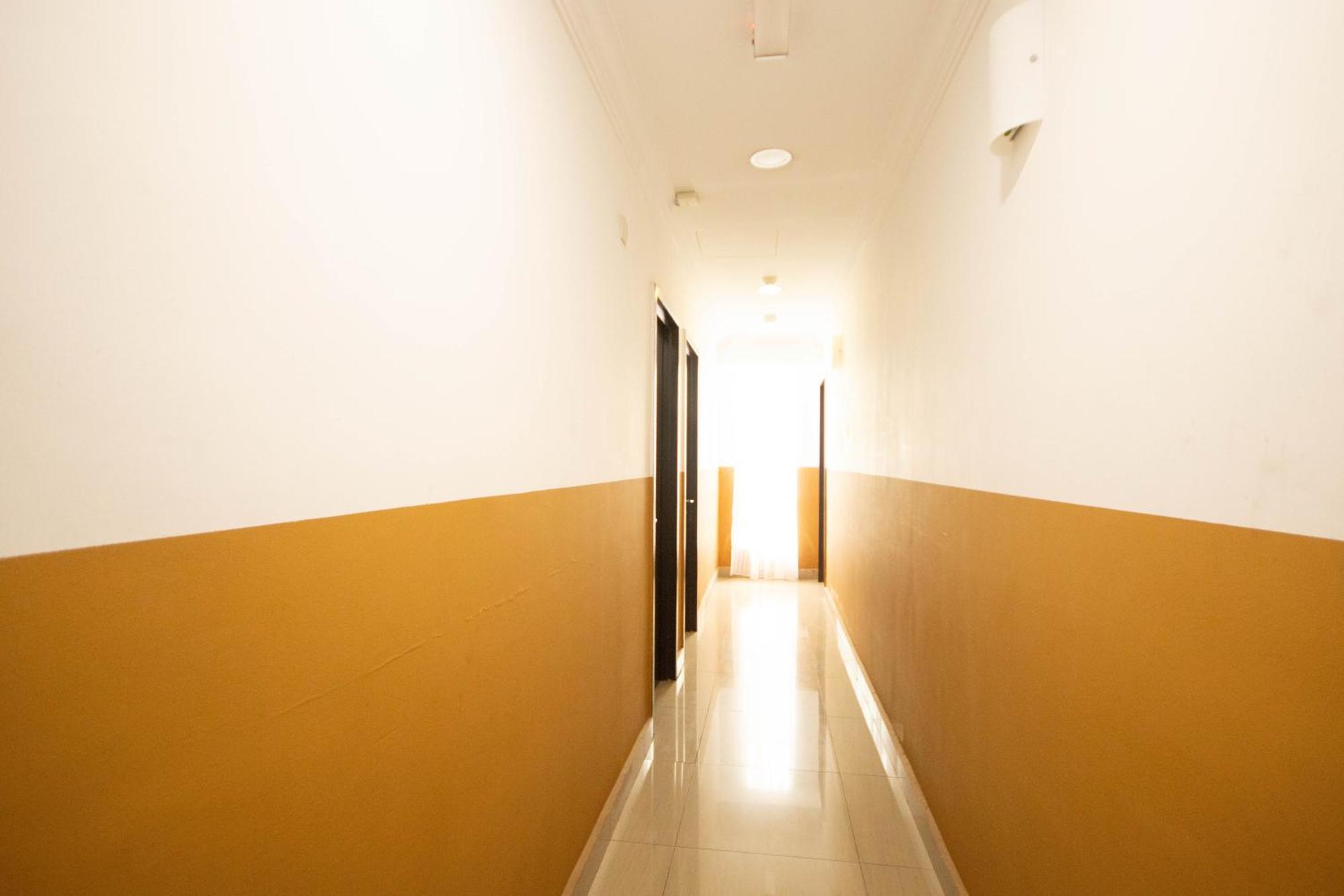 Sun Inns Hotel Meru Raya Chemor Екстер'єр фото