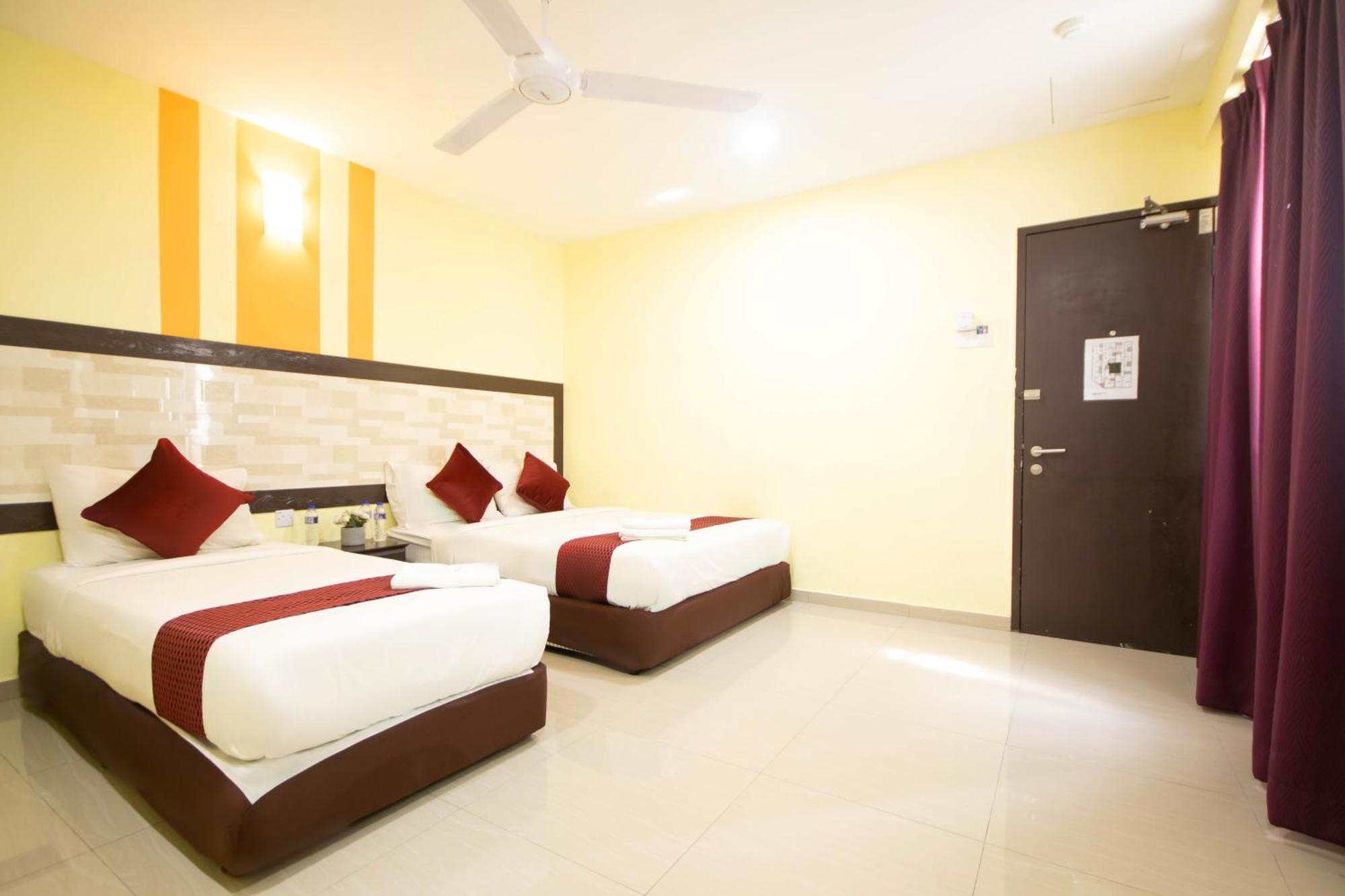 Sun Inns Hotel Meru Raya Chemor Екстер'єр фото